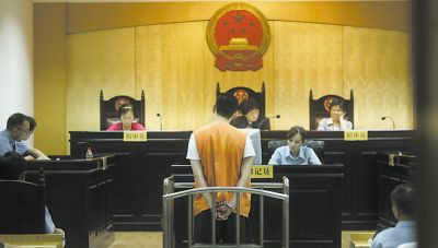 ���Ƴ��Ͻ���77�� ˾����������վ��ͷ���